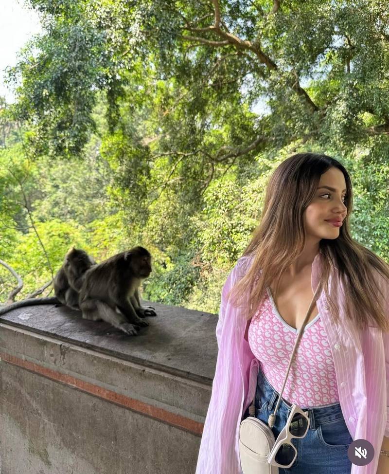 İZMIR KARŞIYAKA ESCORT - KARŞIYAKA ESCORT BAYAN İLANLARI